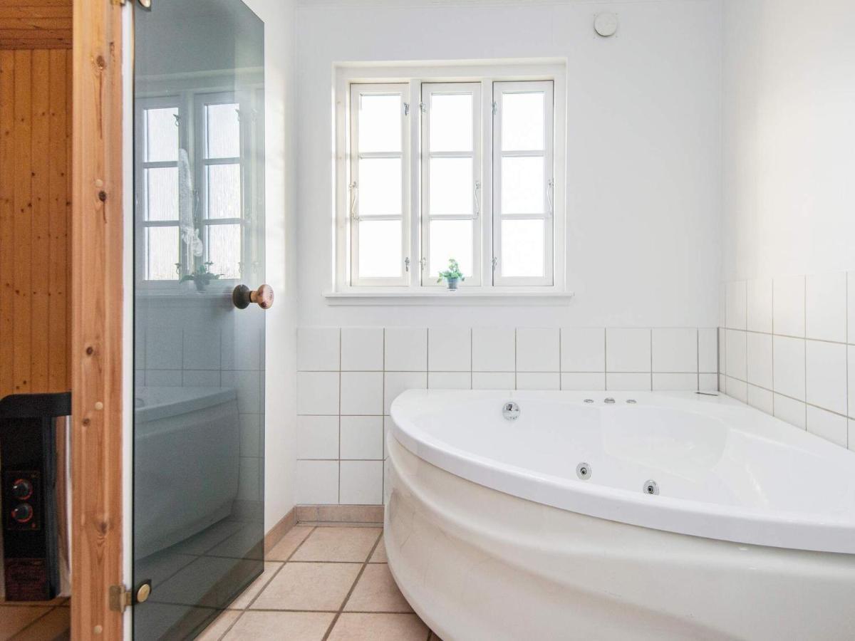 8 Person Holiday Home In Aabenraa Lojt Kirkeby Exterior photo